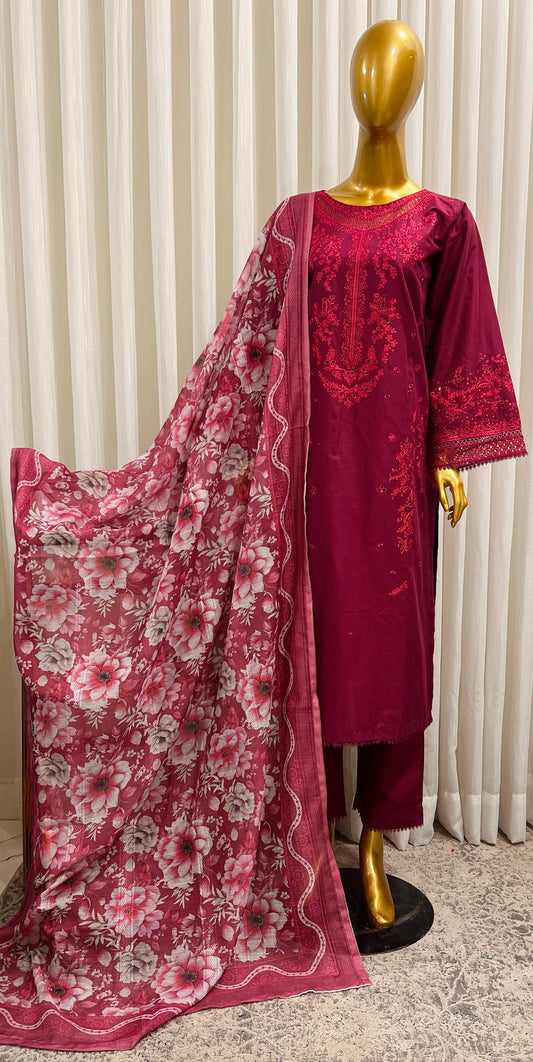 Pakistani Traditional 3 Pcs